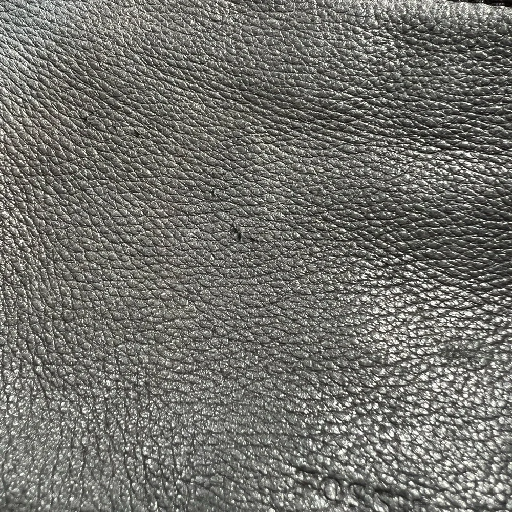 Fossil Black Leather Crossbody Bag with Brass Accents - Picture 9 of 11